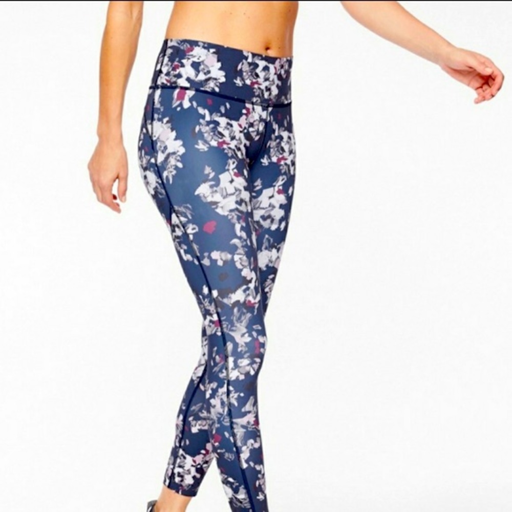 Athleta Floral Print Leggings - Blue and White